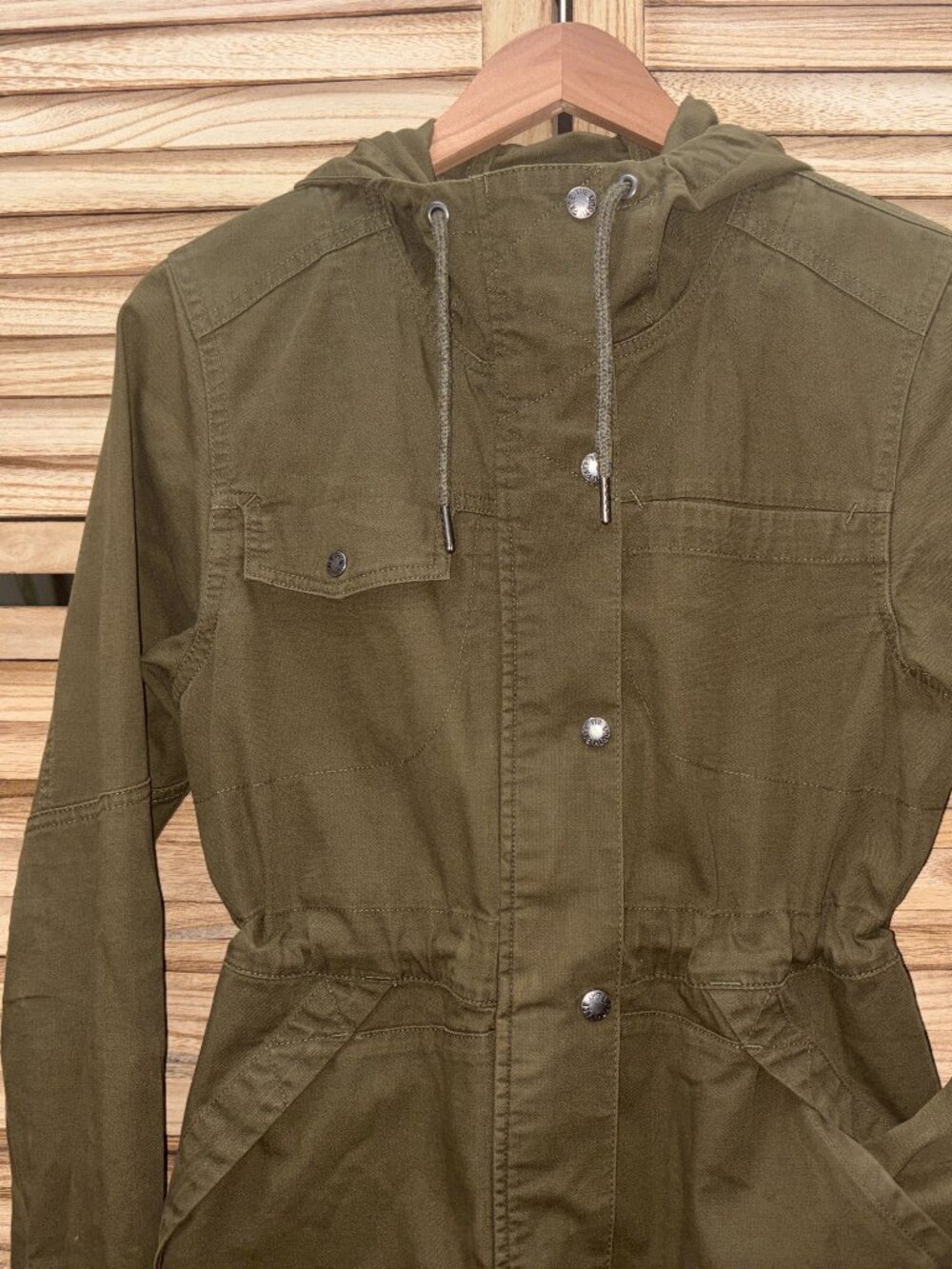 The North Face Women's Cotton Military Style Utility Jacket Size M, Olive Green - Picture 3 of 15